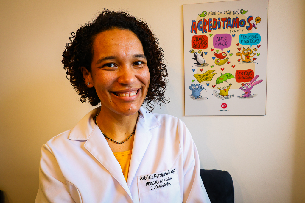 Para Gabriela Percilio de Araújo a medicina é política e coletiva