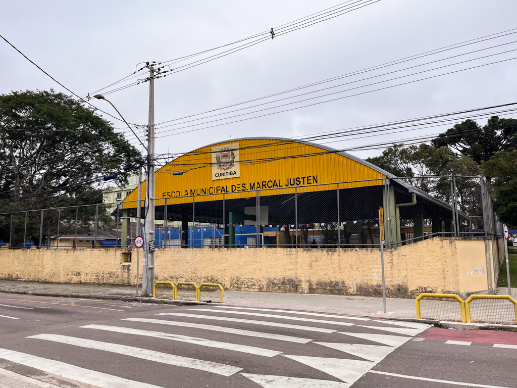 Prefeitura reduz multa a Risotolândia por problemas graves em merenda escolar
