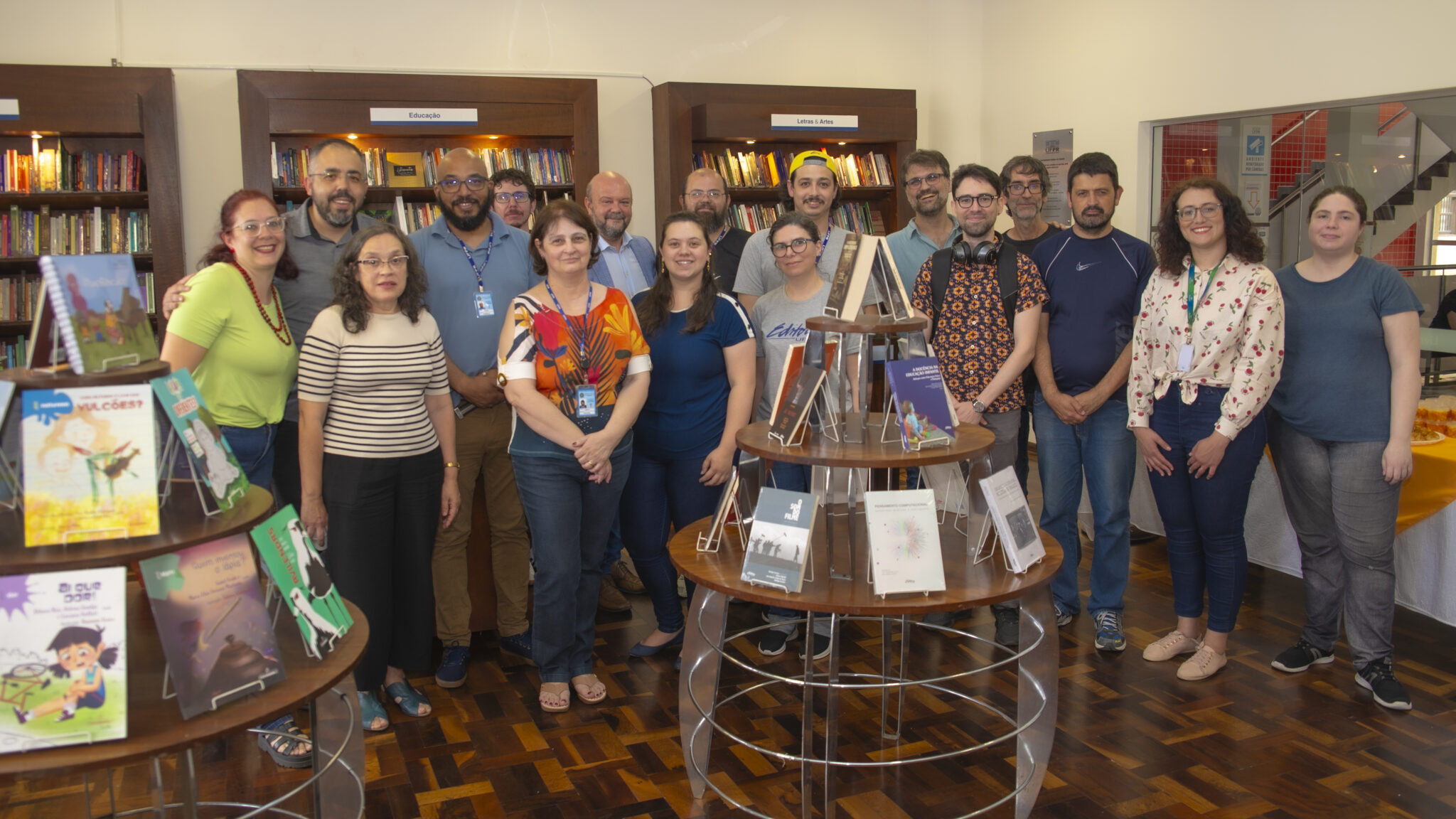 Editora da UFPR inaugura segunda livraria física