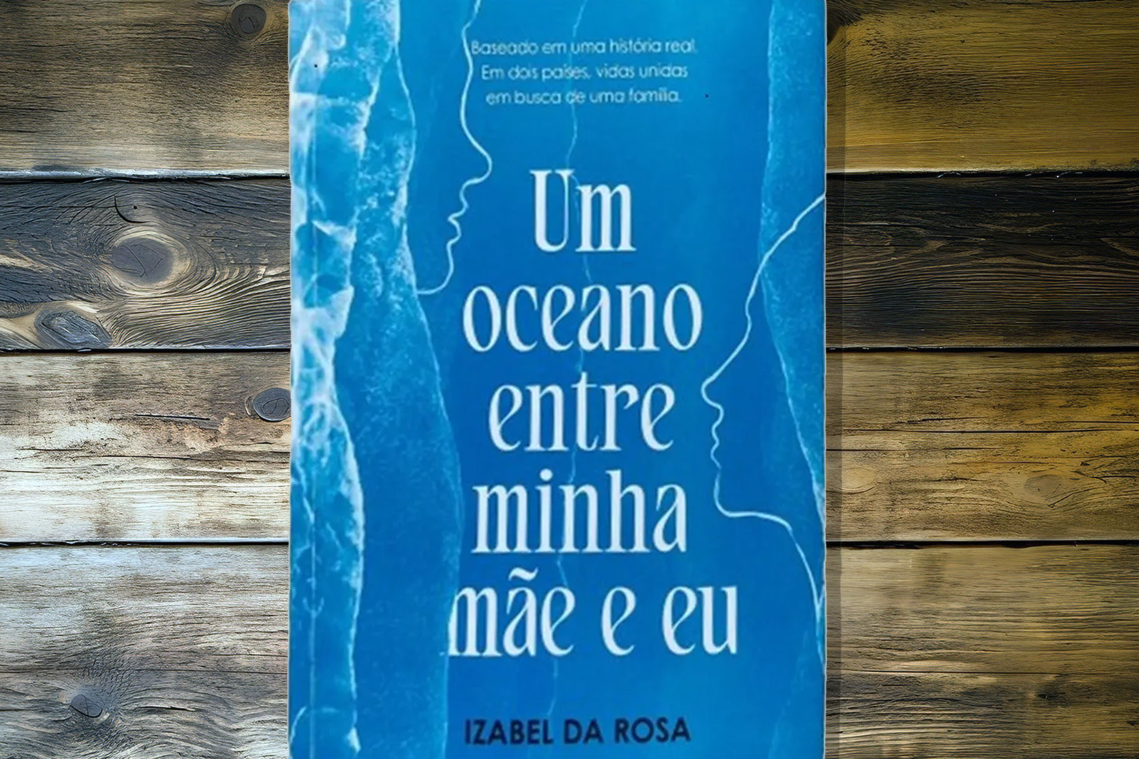 "Um oceano entre minha mãe" tem lançamento em Curitiba