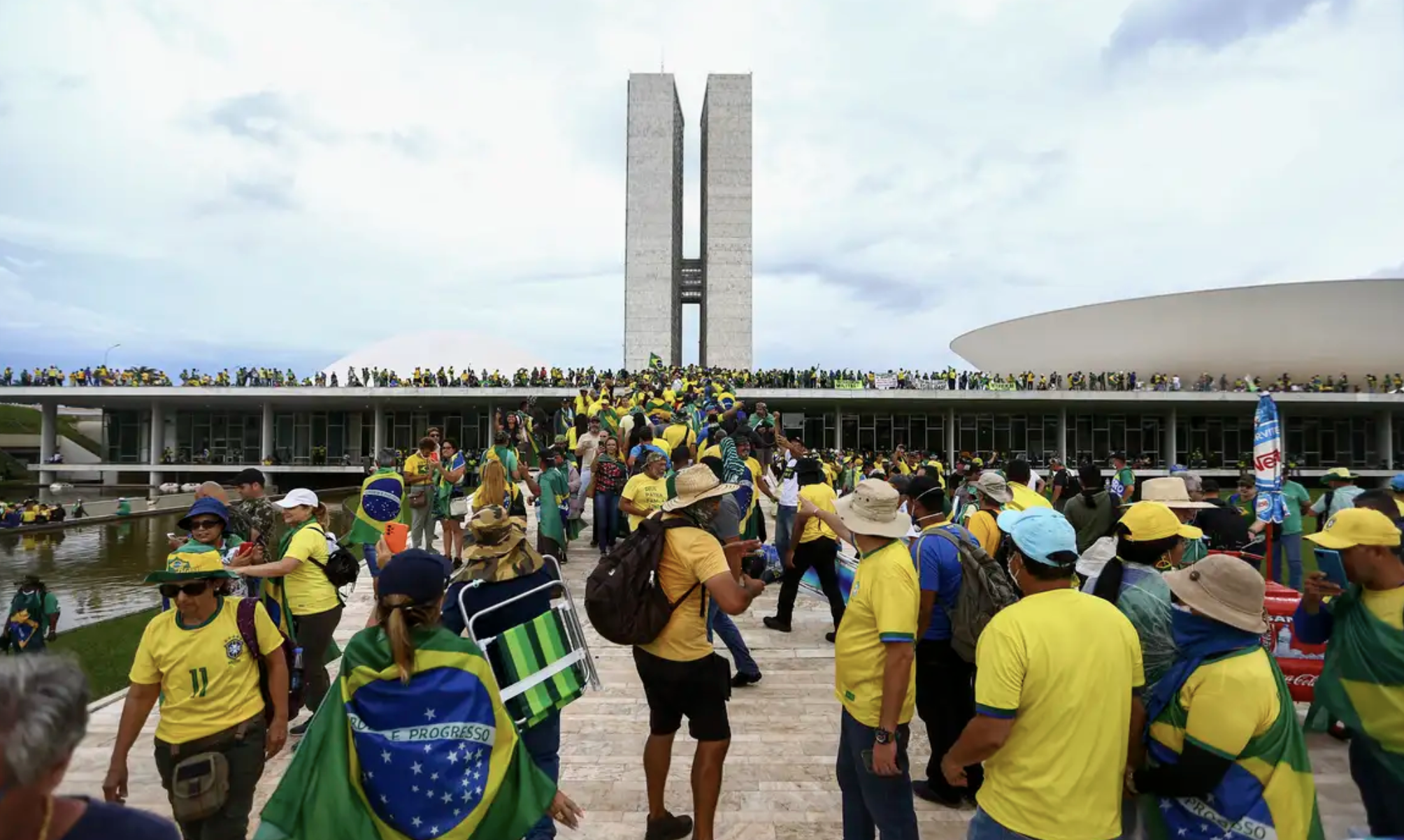 Tribunais paranaenses repudiam ataques de 8 de janeiro