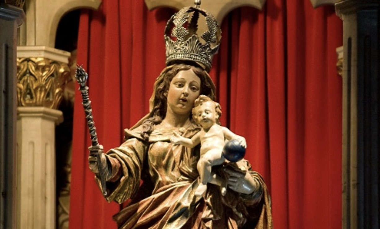 Prece a Nossa Senhora da Luz dos Pinhais