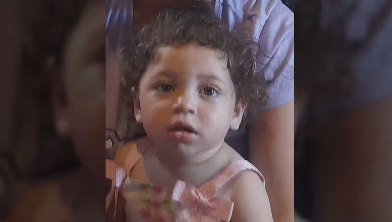Rapto de bebê de um ano e meio por falsa agente de saúde causa comoção e medo em Curitiba