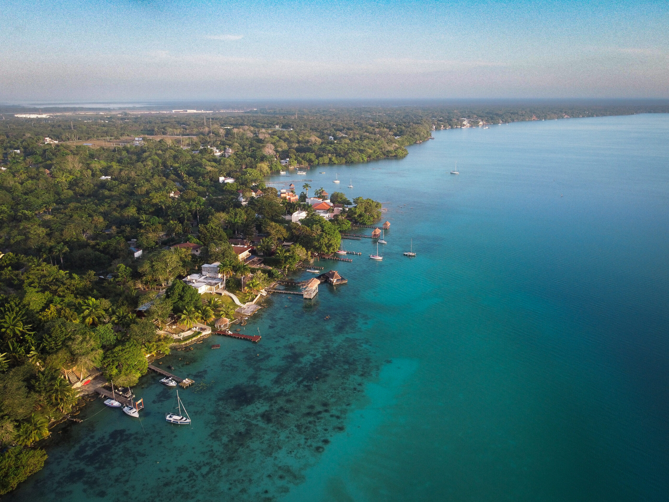 Pés na Areia, Cabeça no Caribe