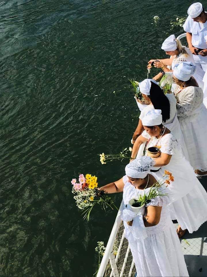 Foz do Iguaçu celebra a 49ª Festa de Iemanjá com procissão fluvial e homenagens