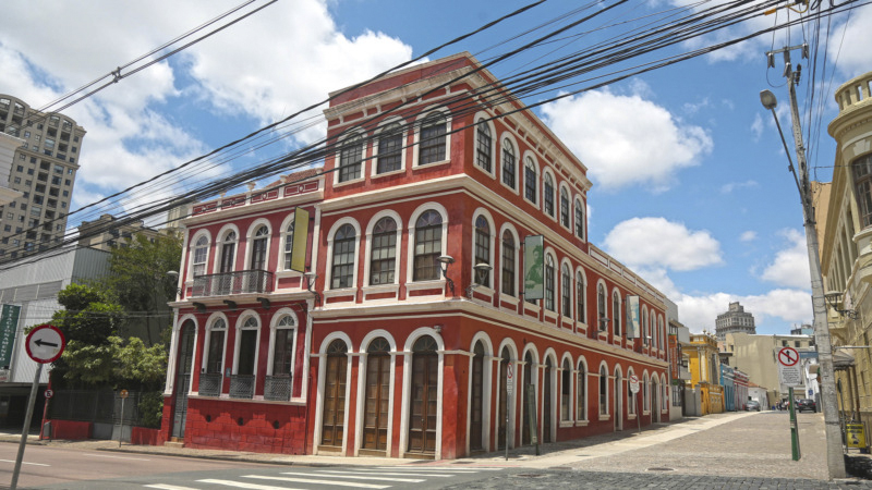 Estão abertas as inscrições para os cursos do Conservatório de MPB da Prefeitura de Curitiba