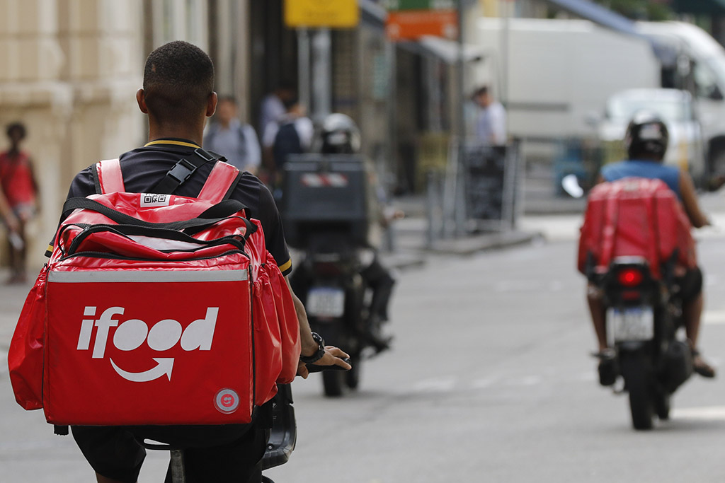 Tribunal reconhece vínculo de emprego entre motoboy e empresa; iFood tem responsabilidade subsidiária