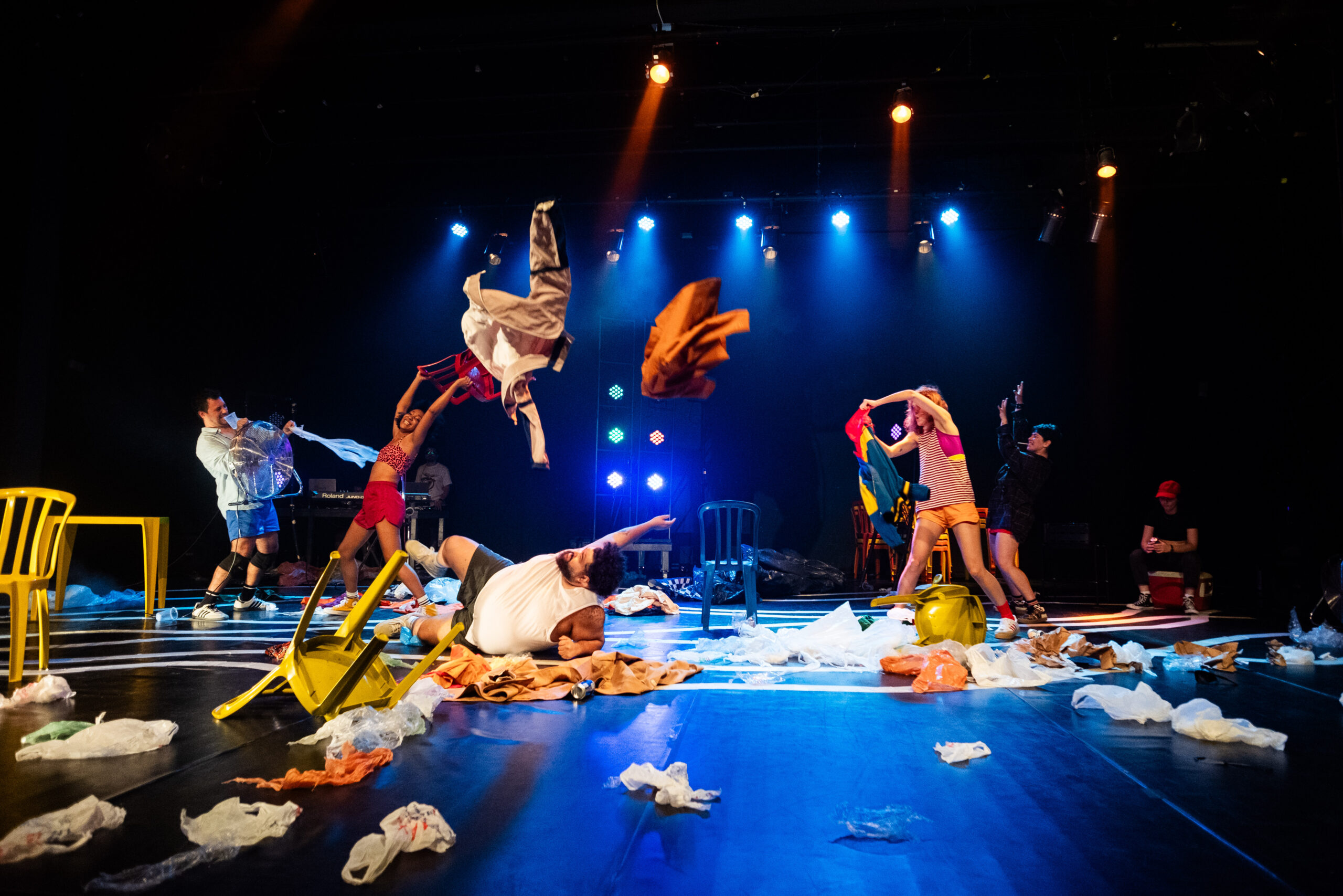 Súbita completa 18 anos de companhia teatral com estreia de "Deriva"