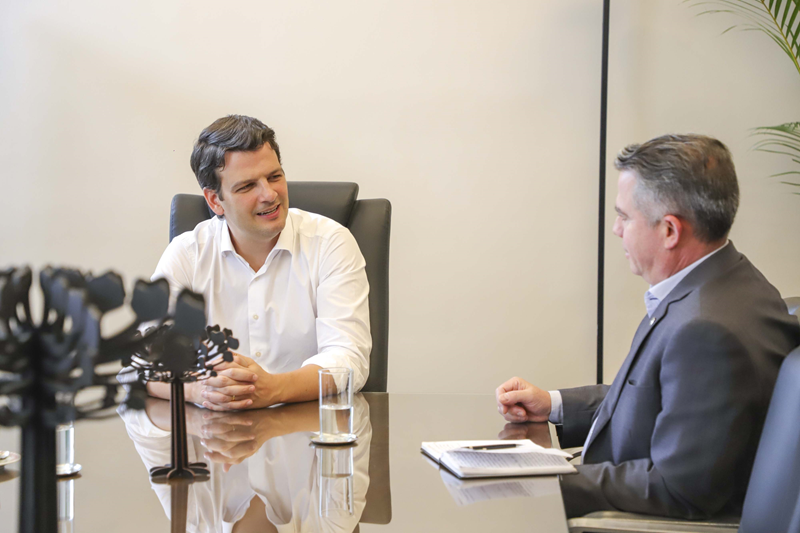 Pimentel entregou Conselhos e programas sociais para o Novo