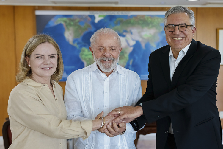 Gleisi assumirá Secretaria de Relações Institucionais do governo Lula