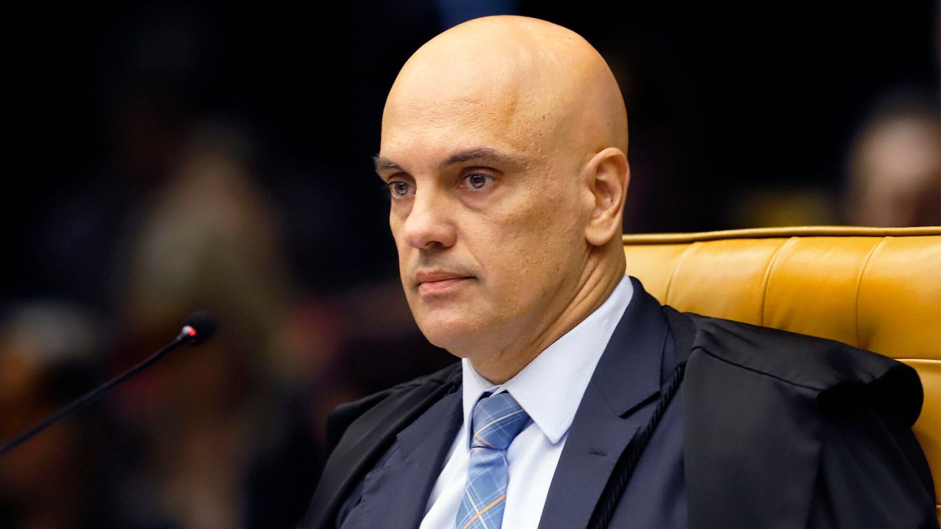 Brasil só pode voltar à normalidade com Jair Bolsonaro na cadeia