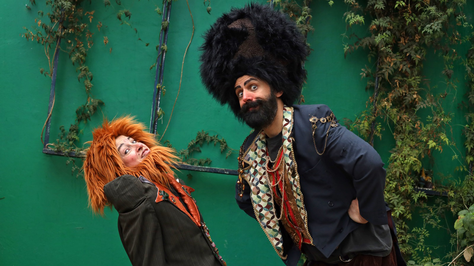 “O dono da praça” leva circo e charlatões para o Teatro da Caixa