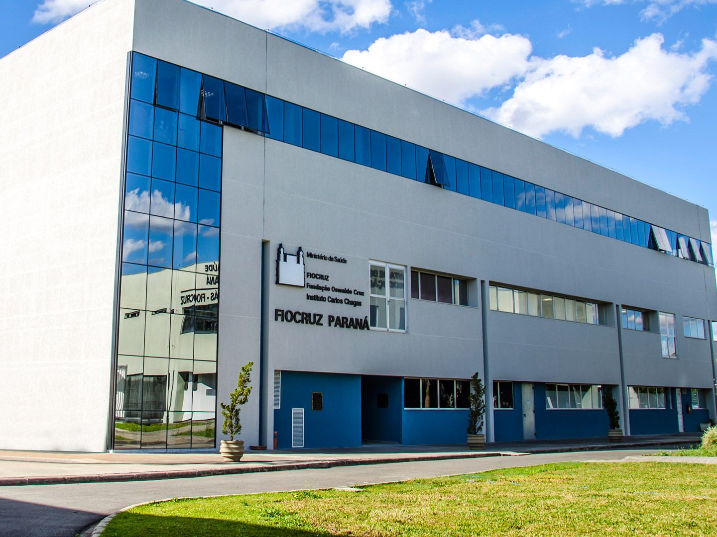 Instituto Fiocruz Paraná abre unidade internacional para pesquisar fungos